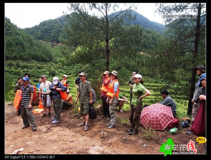 往新按水库的路上