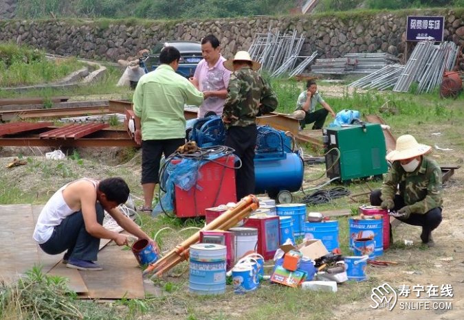 课外教育基地1.jpg